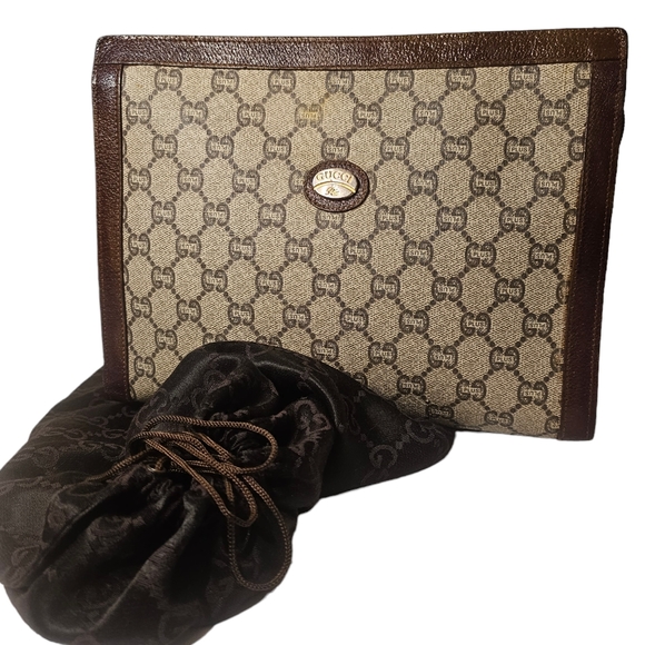 VINTAGE GUCCI PLUS CLUTCH - Picture 10 of 10